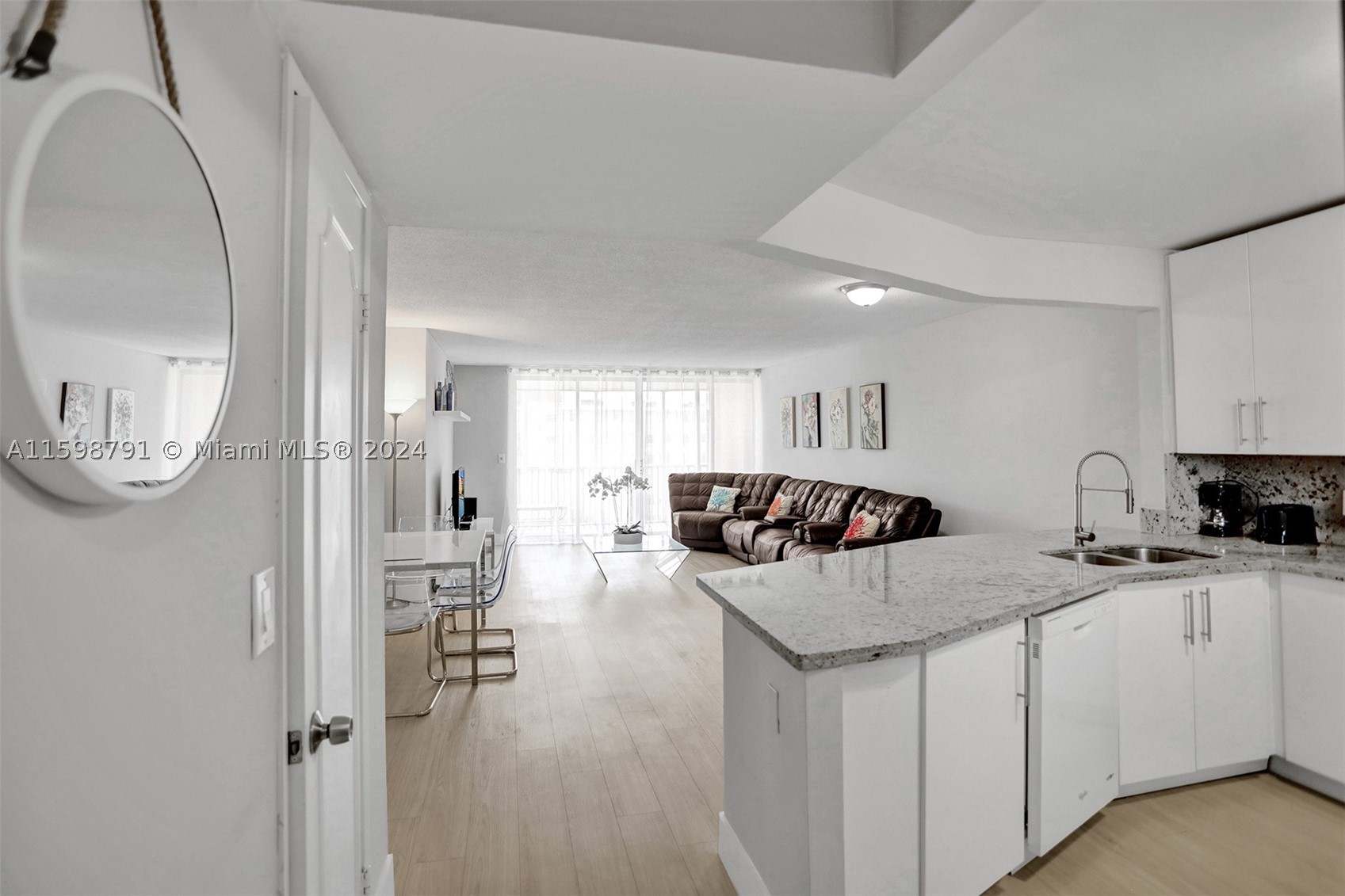 1770 NE 191st St 716-1 — photo
