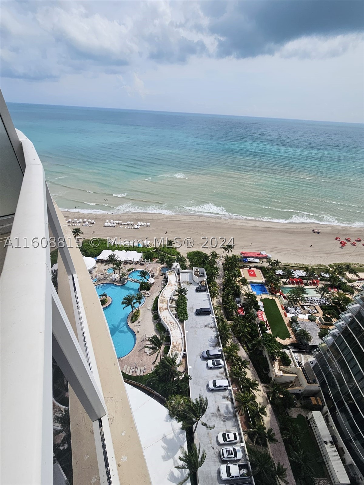 18001 Collins Ave 2112 — photo