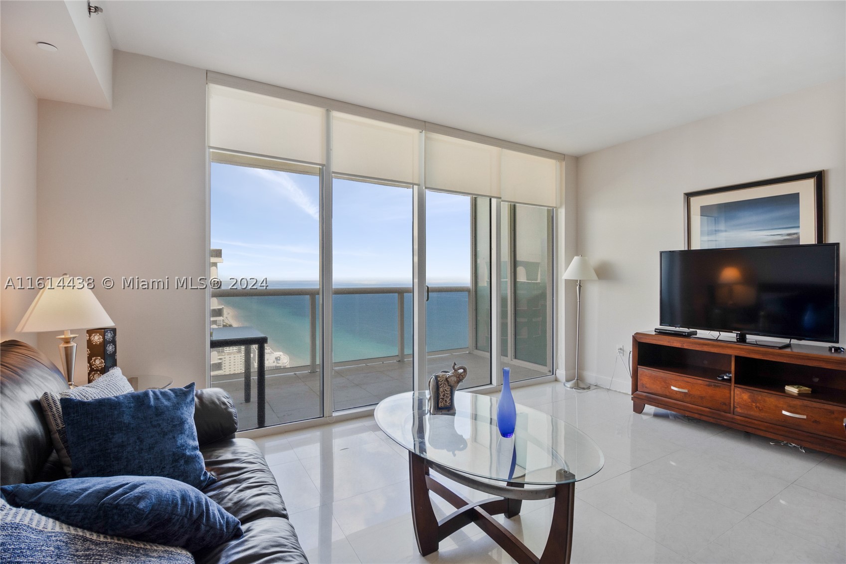 1830 S Ocean Dr 4409 — photo