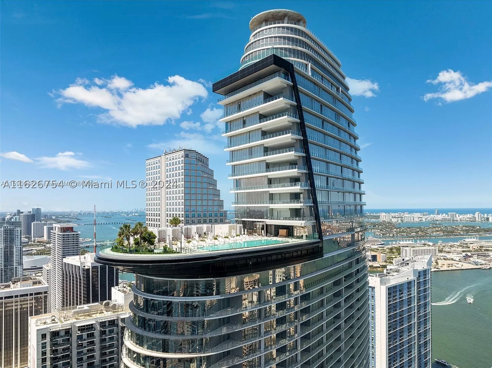 300 Biscayne Blvd Way 703 — photo