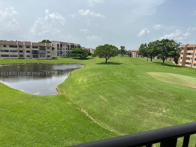 10101 Sunrise Lakes Blvd 306 — photo