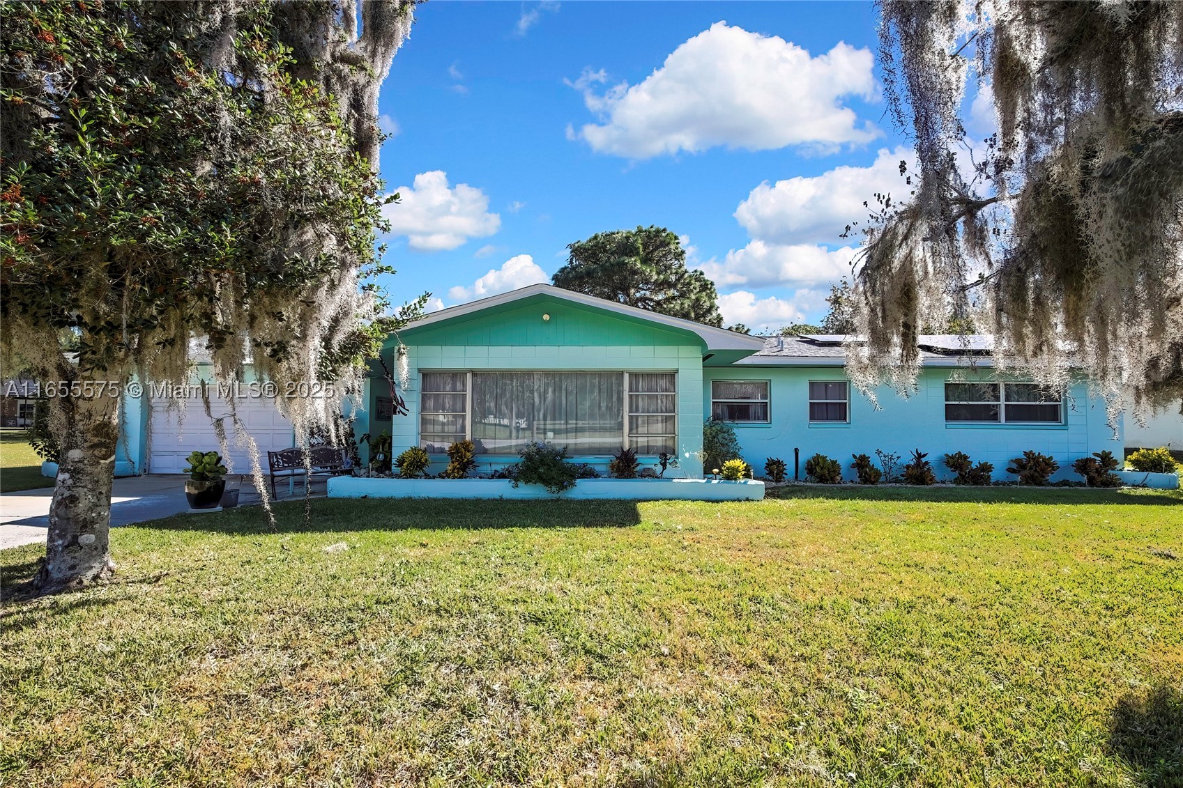 685 Afterglow Cir — photo