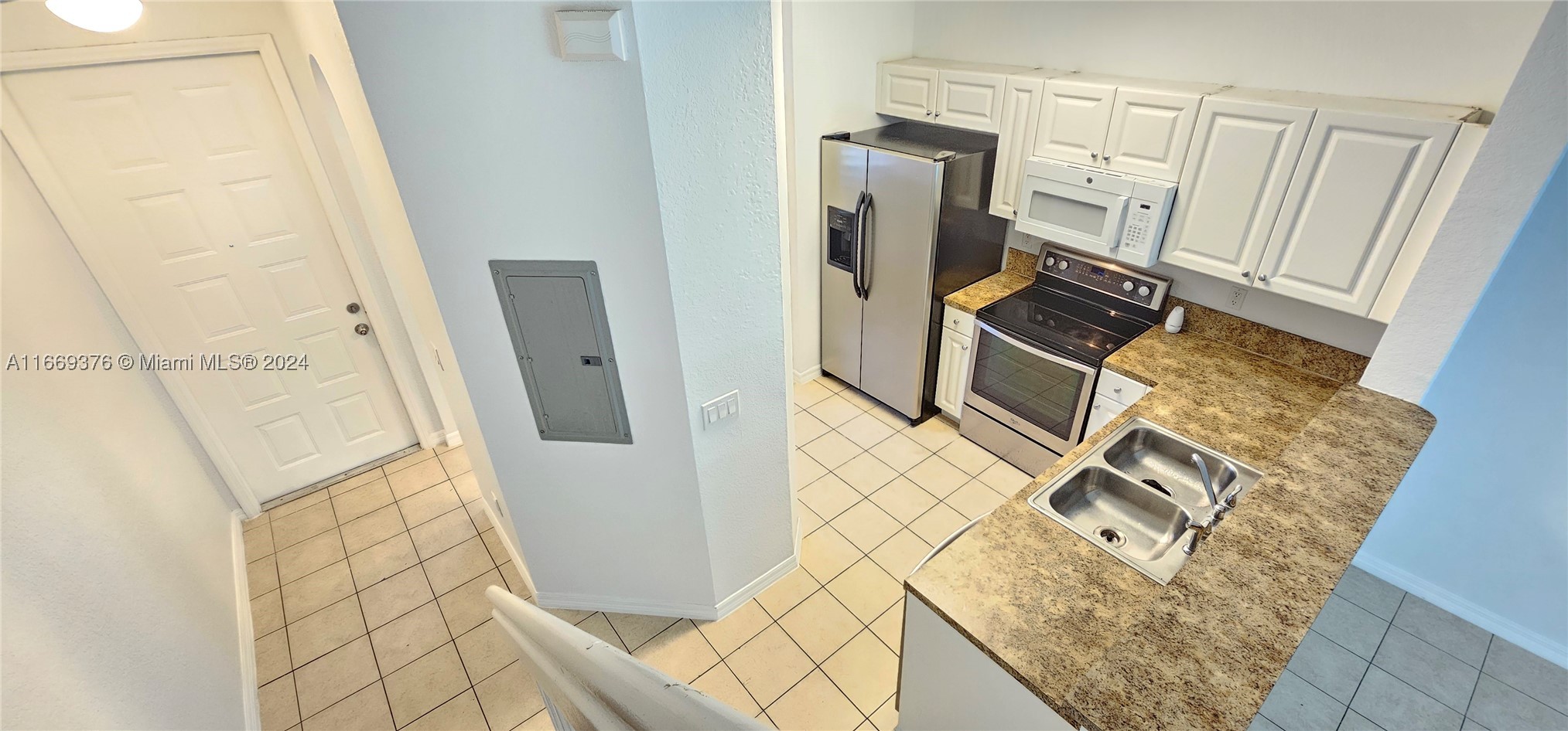 1935 Gardenia Ct 1935 — photo