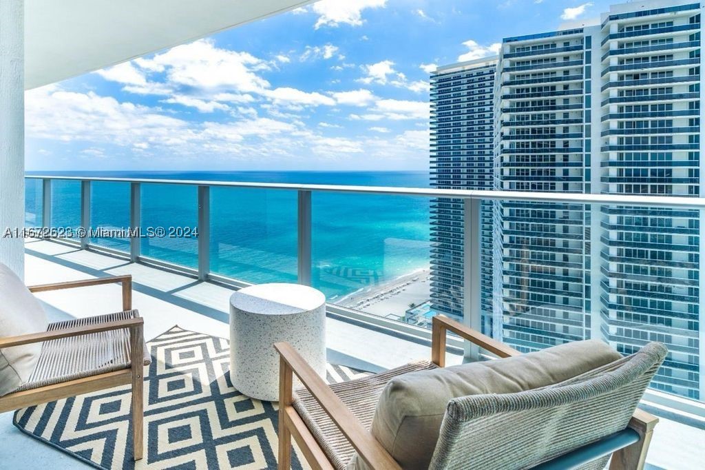 4111 S Ocean Dr 3007 — photo