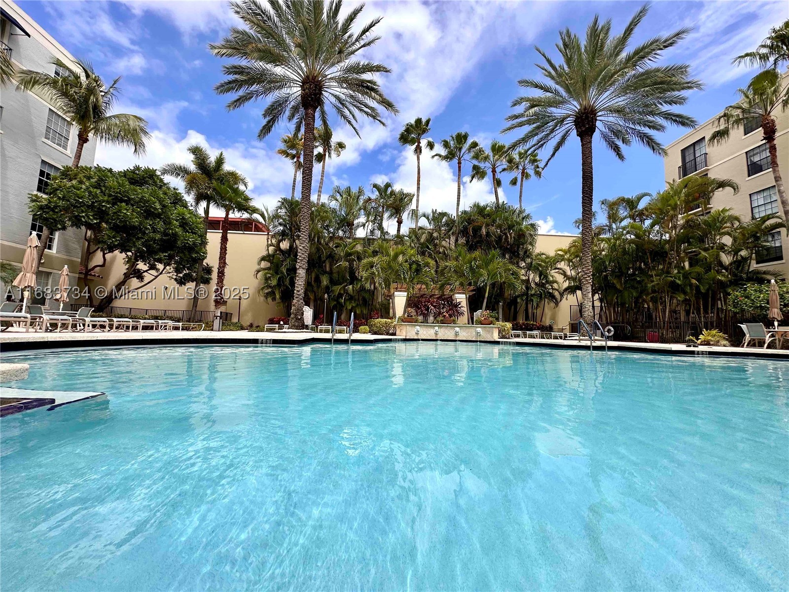 651 Okeechobee Blvd 202 — photo