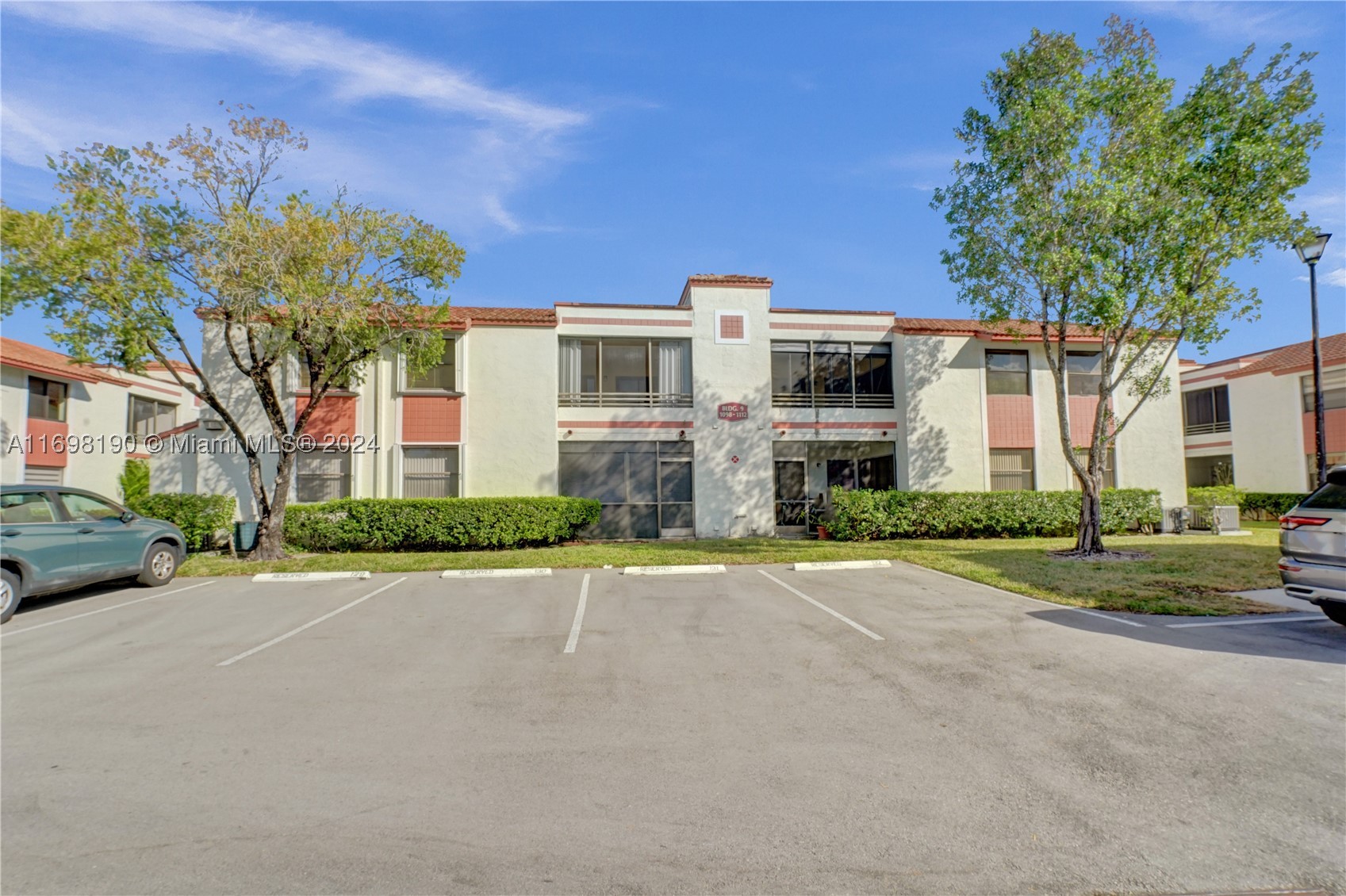 1104 N Hiatus Rd 1104 — photo