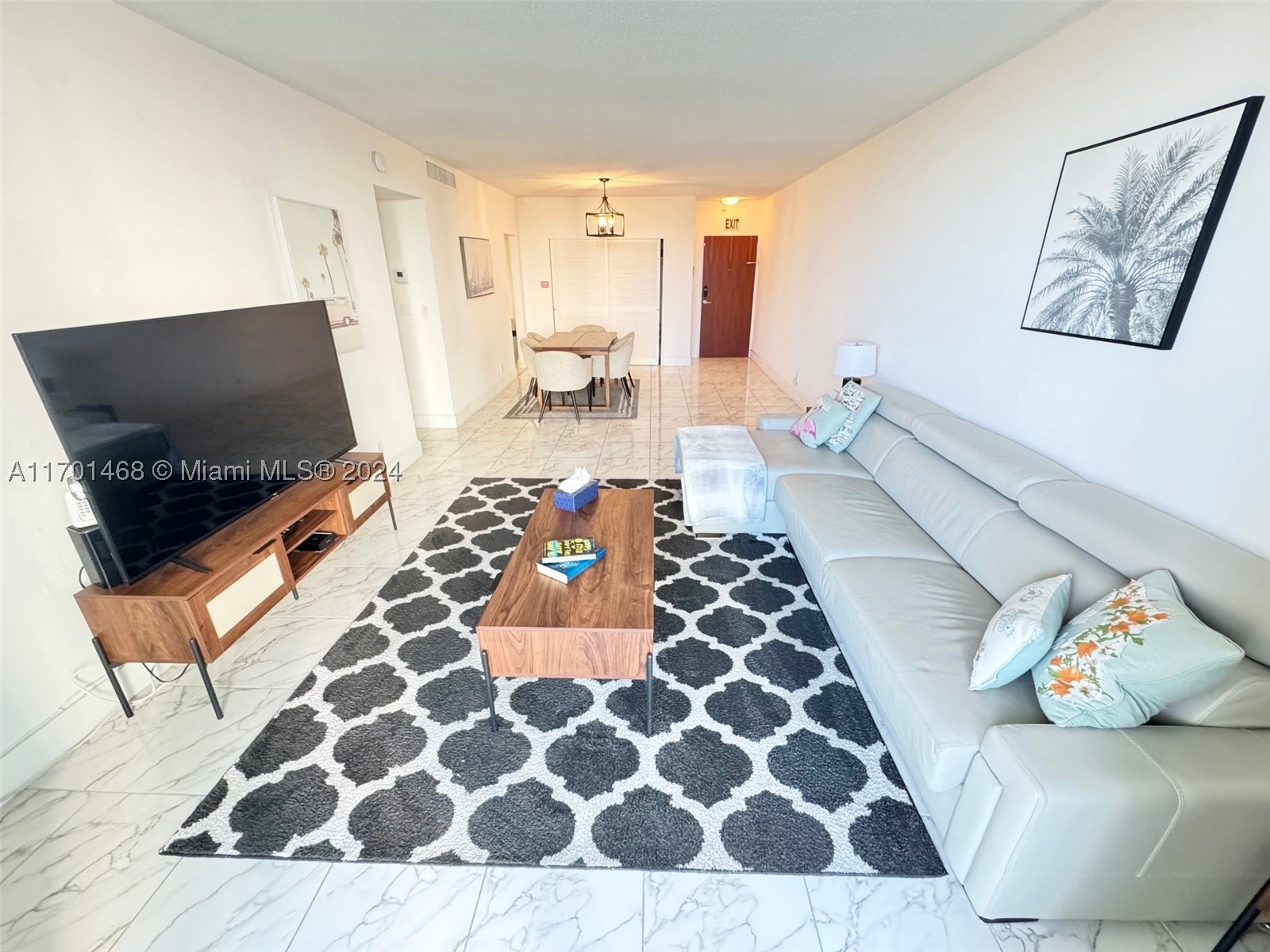 3901 S Ocean Dr 3Y — photo