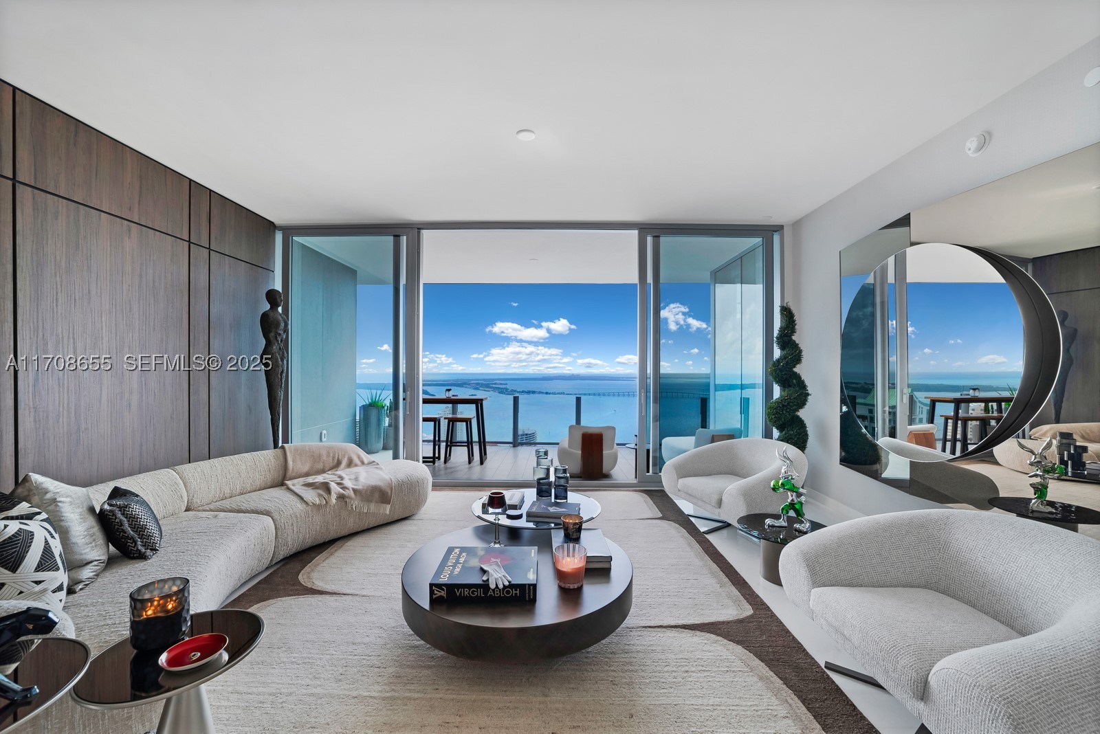 300 Biscayne Blvd Way 4703 — photo