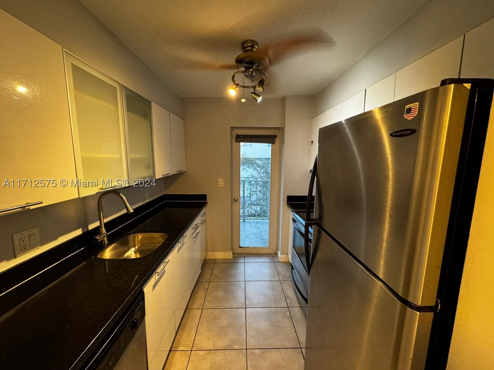 650 NE 64th St G503 — photo