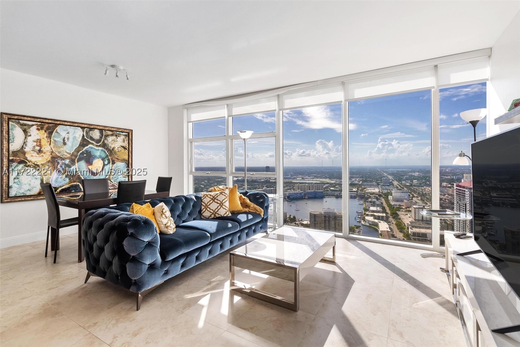 1830 S Ocean Dr 4507 — photo