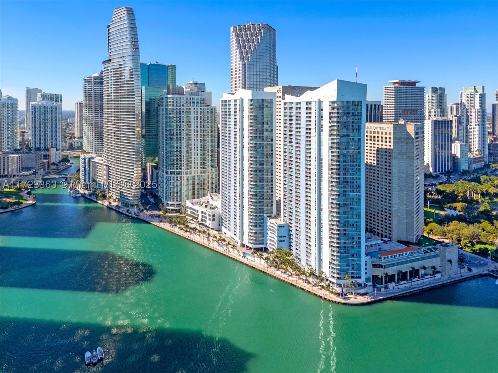 325 S Biscayne Blvd 3726 — photo