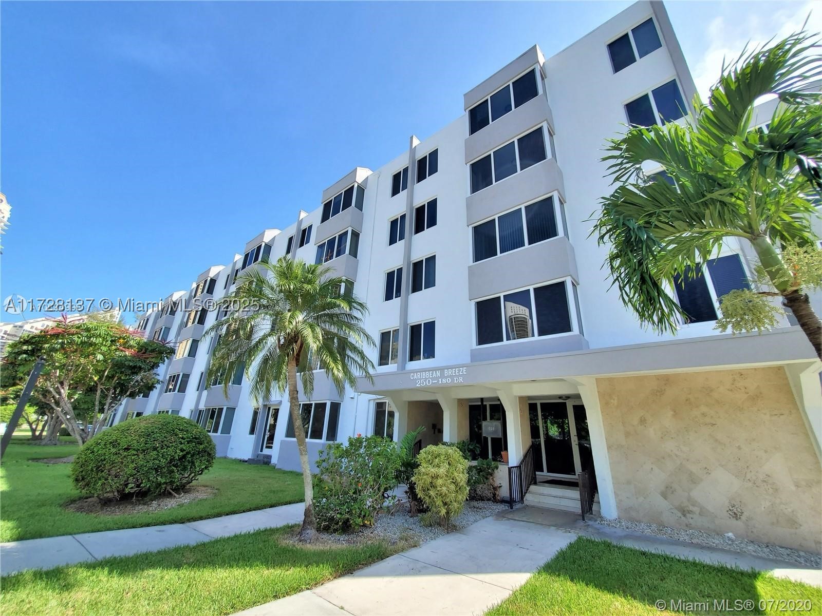 250 180th Dr 455 — photo