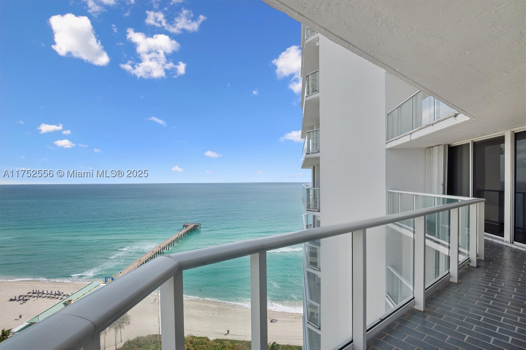 16485 Collins Ave 2035 — photo