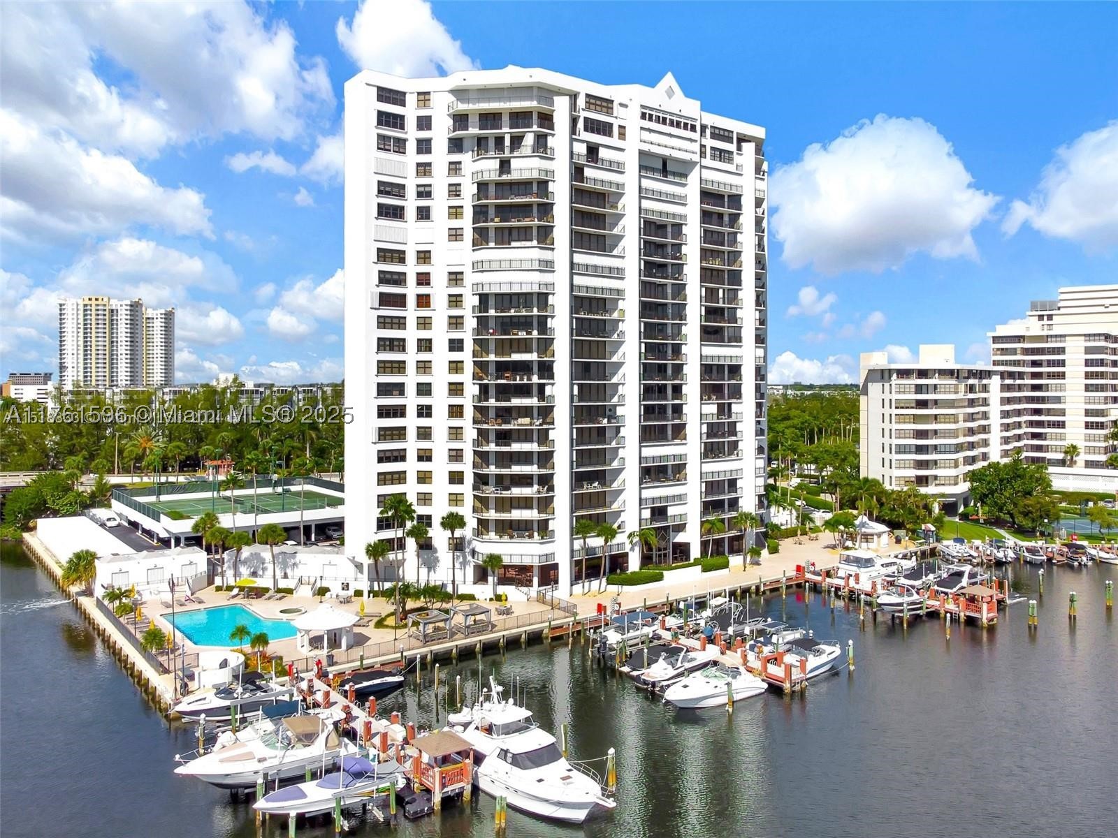 300 Three Islands Blvd 108 — photo