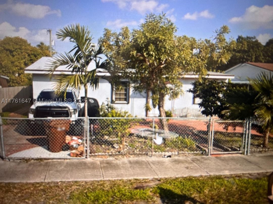 625 E 28th Street, Hialeah, FL 33013 — photo 2