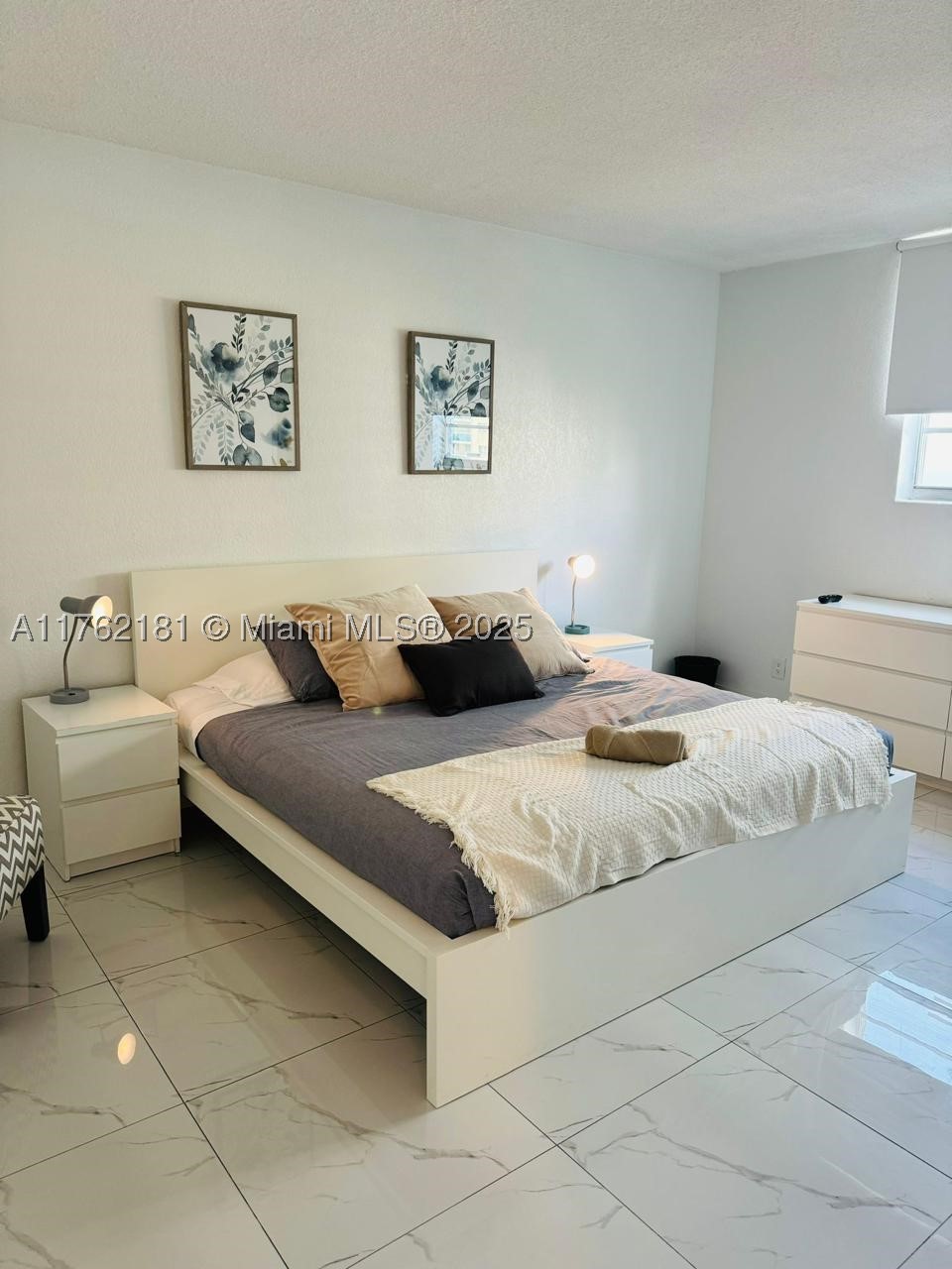 3901 S Ocean Dr 10G — photo