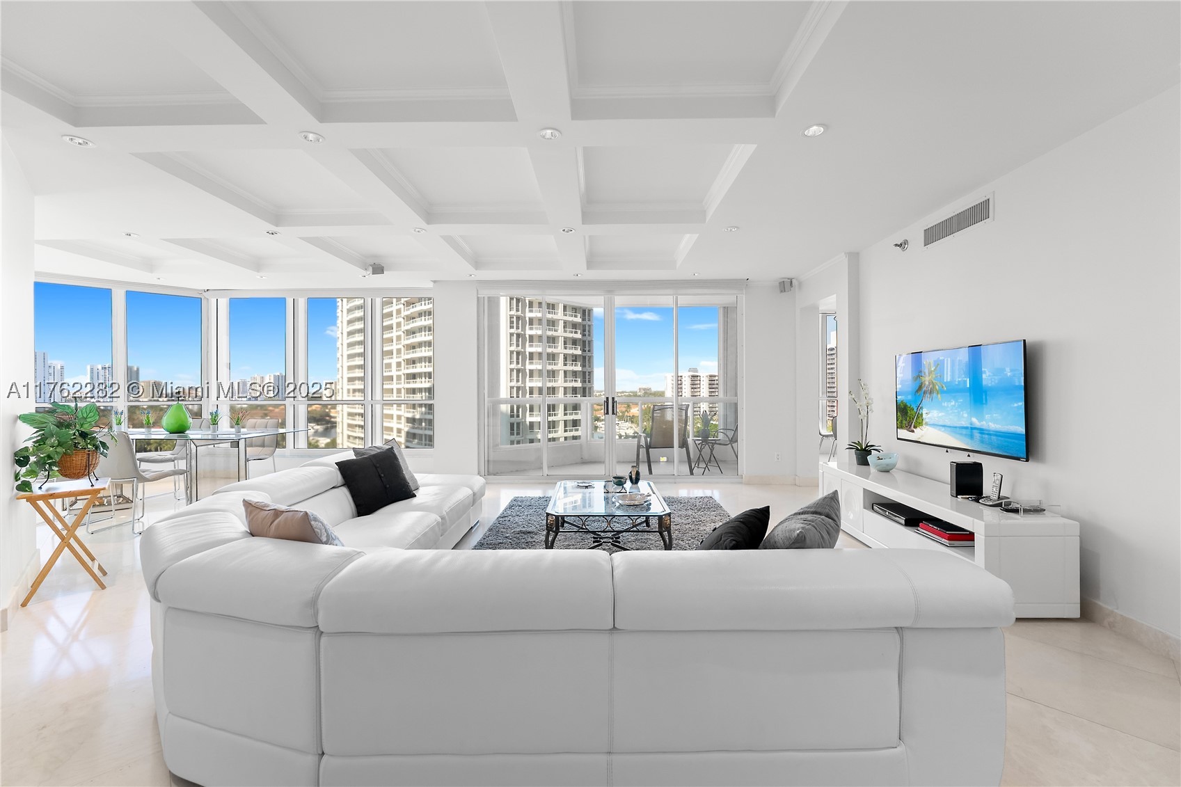 21150 Point Pl 1102 — photo