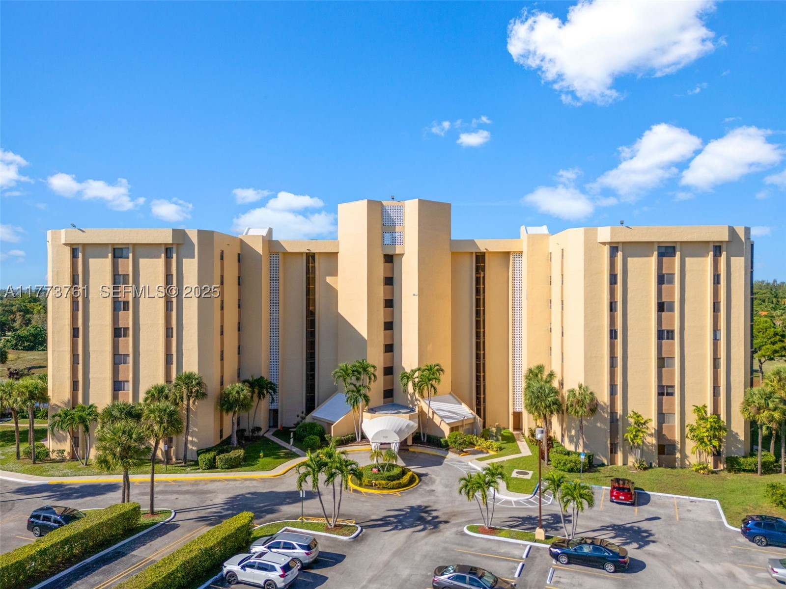 7200 Radice Ct 709 — photo