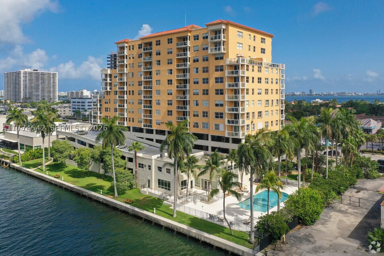1625 Kennedy Cswy 603F — photo