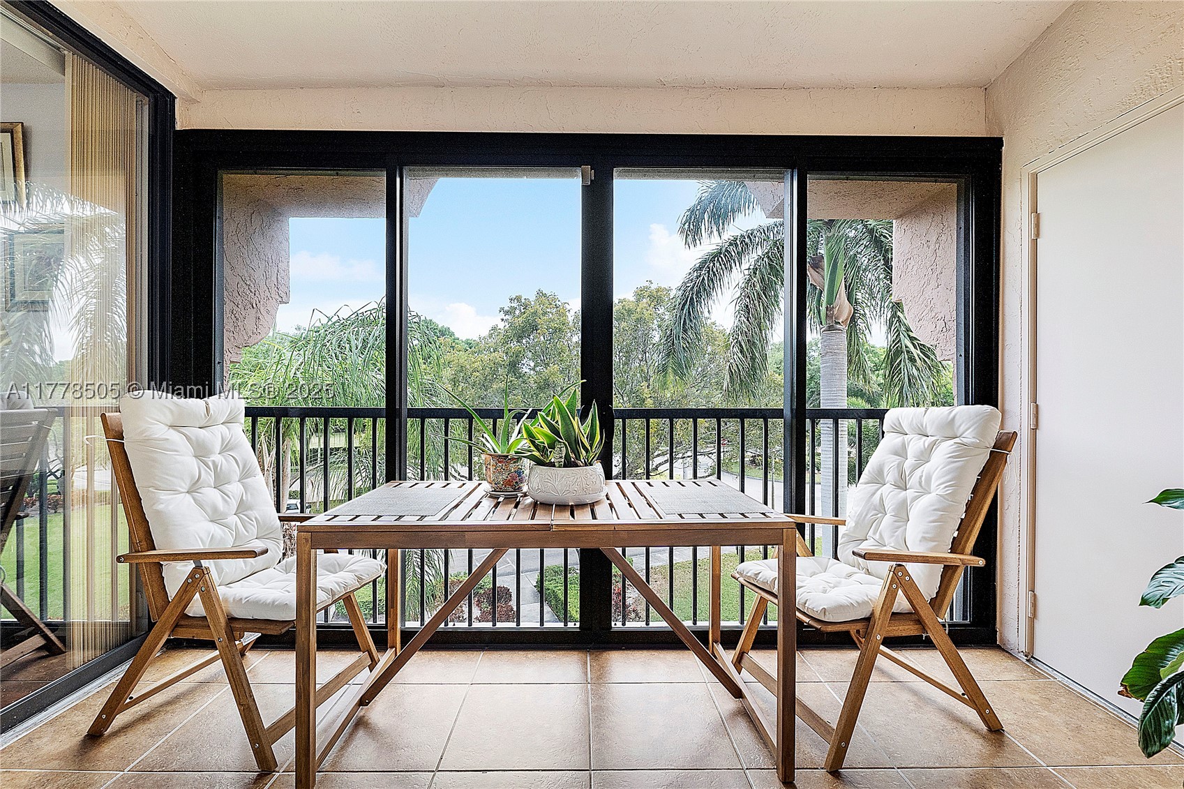 4101 E Coral Tree Cir 313 — photo