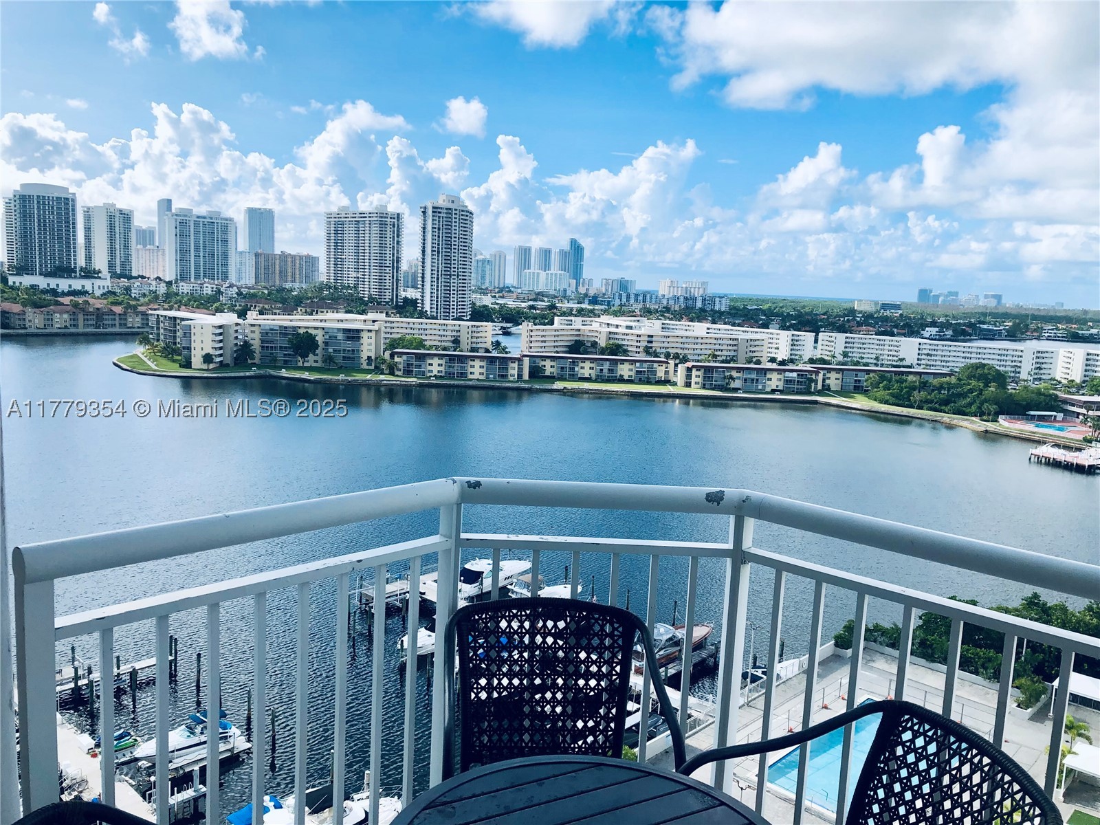 18071 Biscayne Blvd 1503 — photo