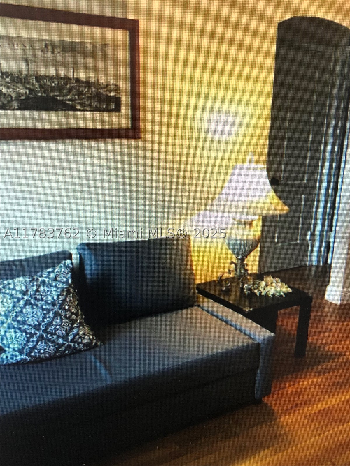30 Almeria Ave 6 — photo