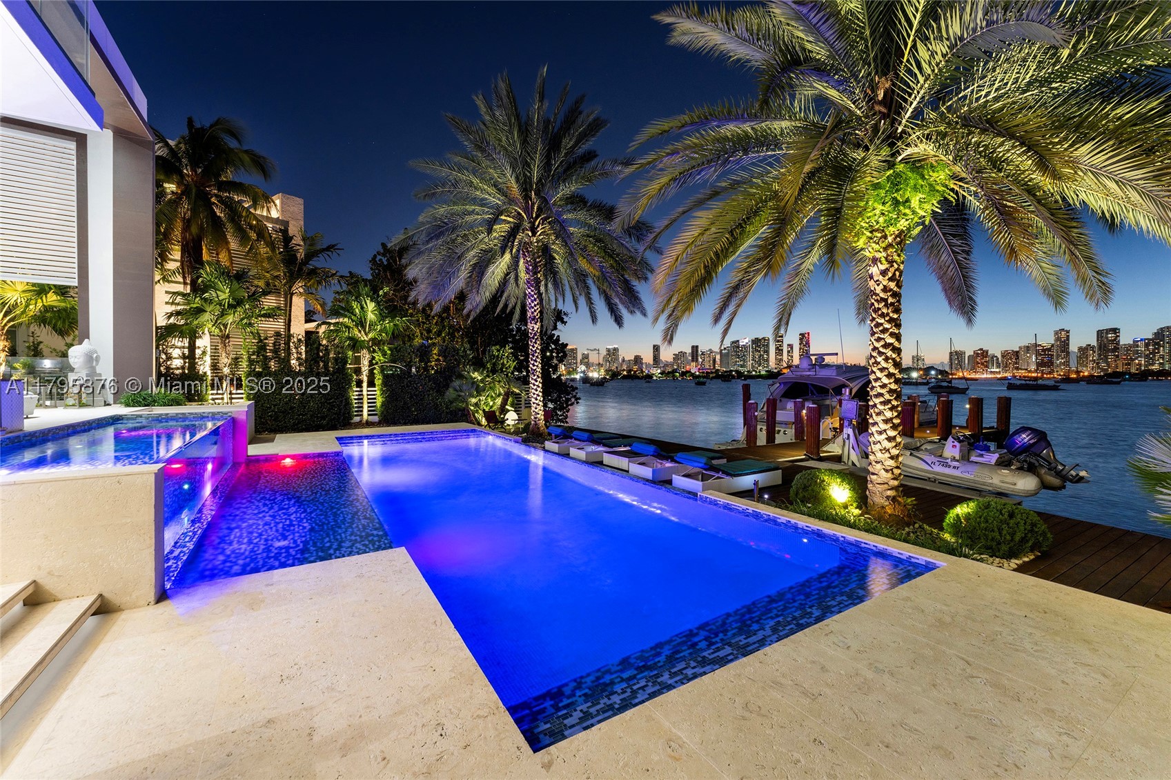 441 N Hibiscus Dr — photo
