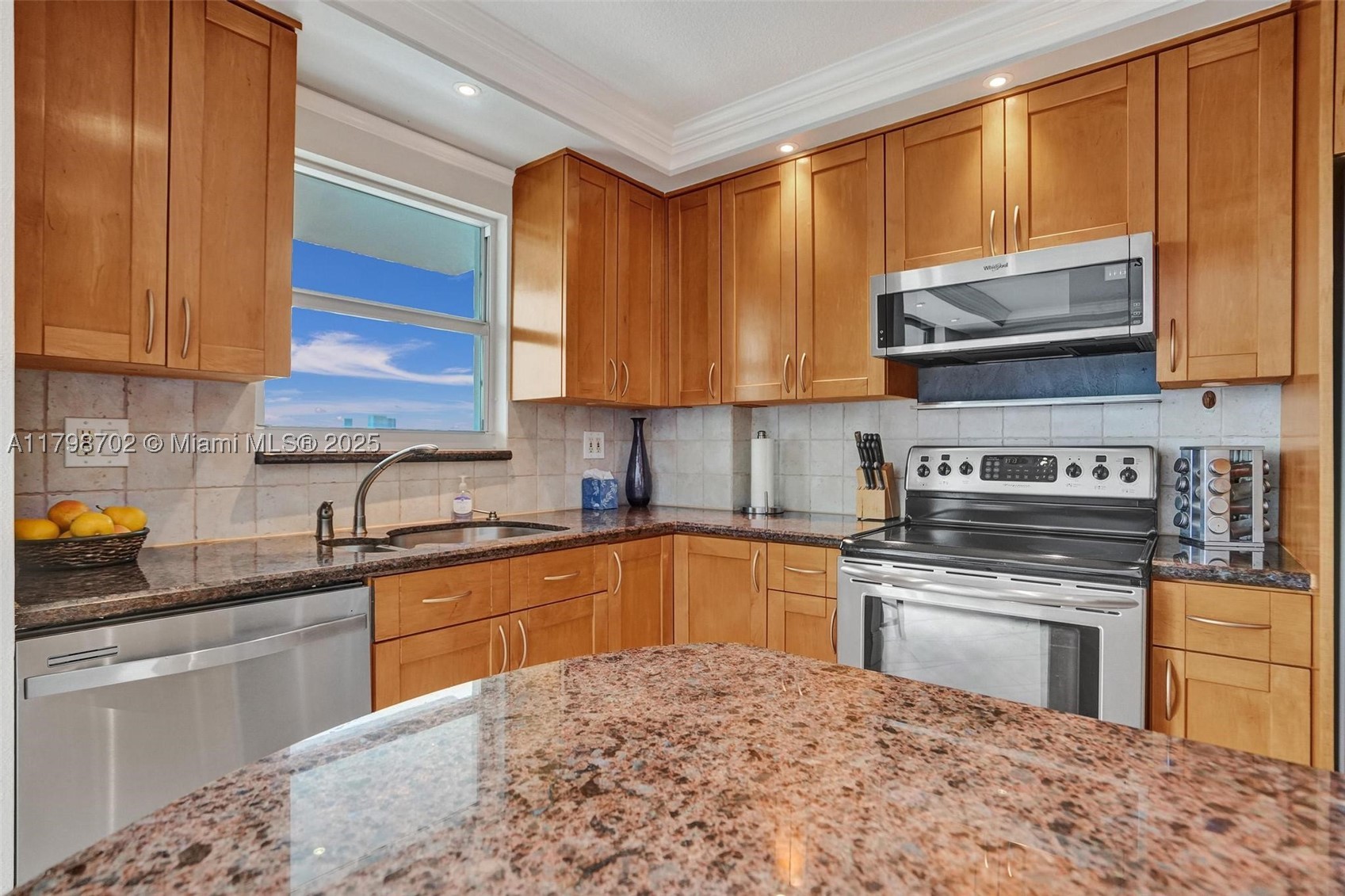 137 Golden Isles Dr Unit 1105 — photo