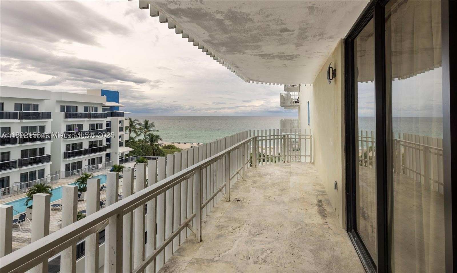 6061 Collins Ave 7D — photo