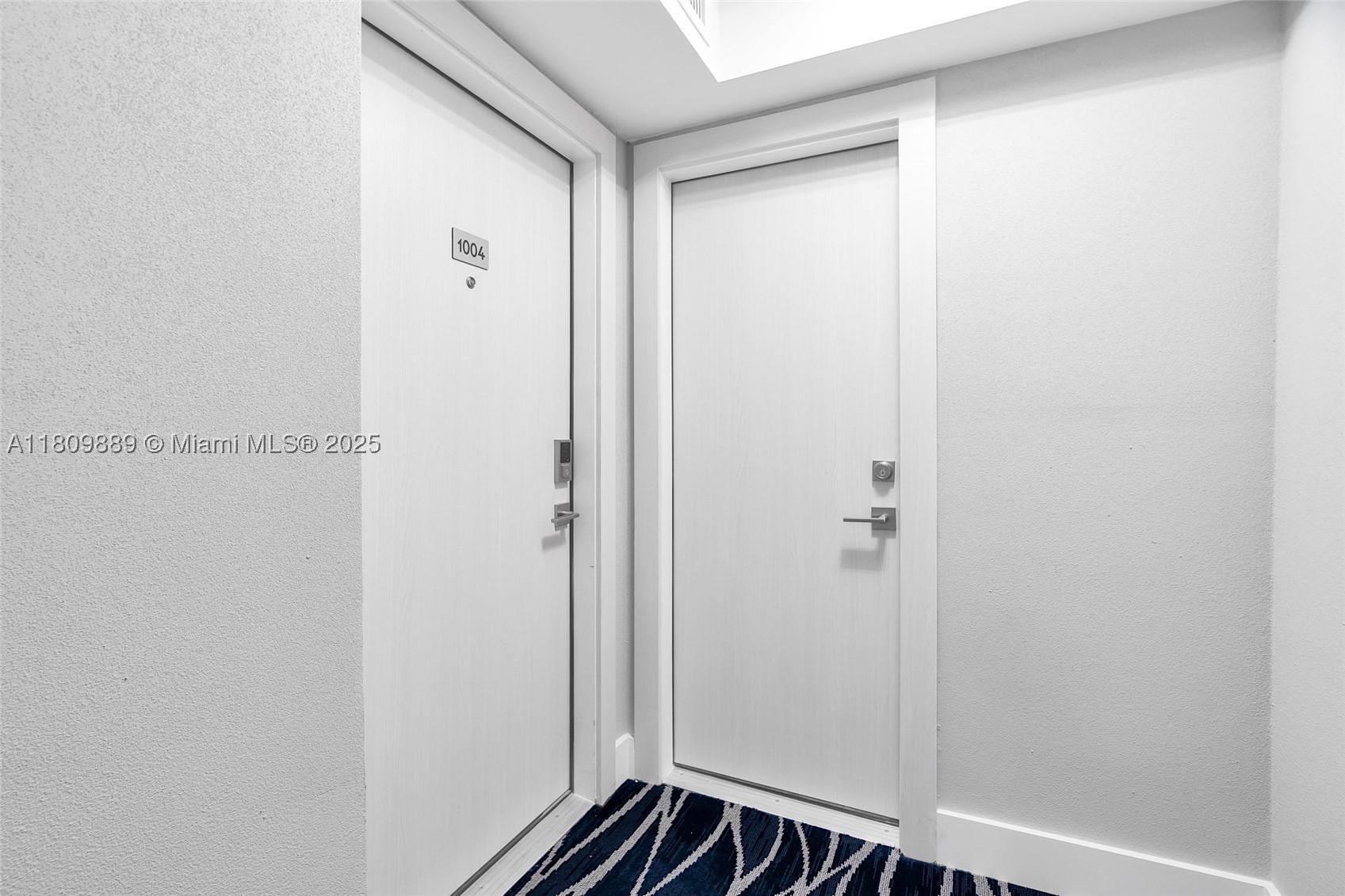 1904 S Ocean Dr 1004 — photo