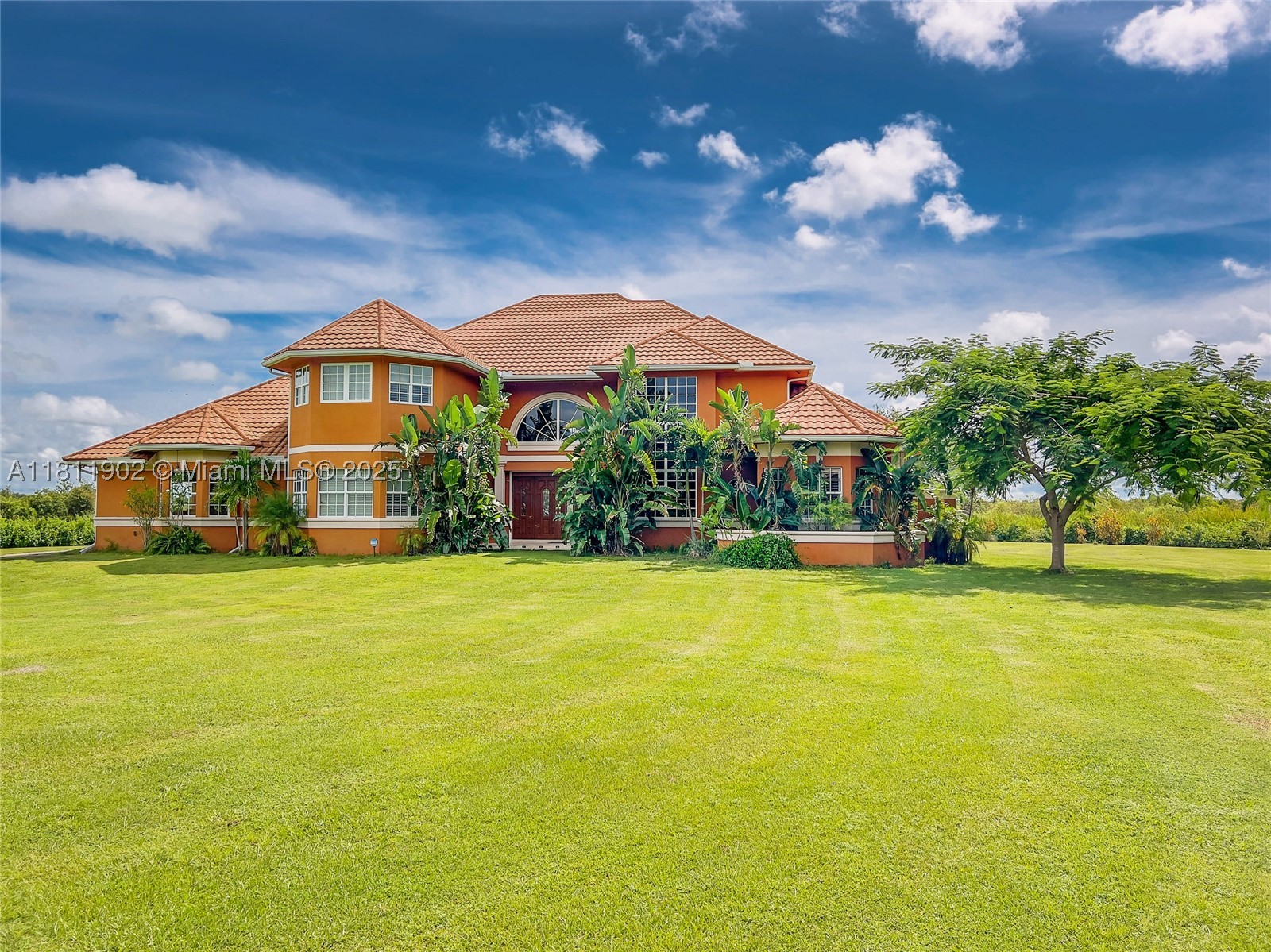 37511 Washington Loop Road — photo
