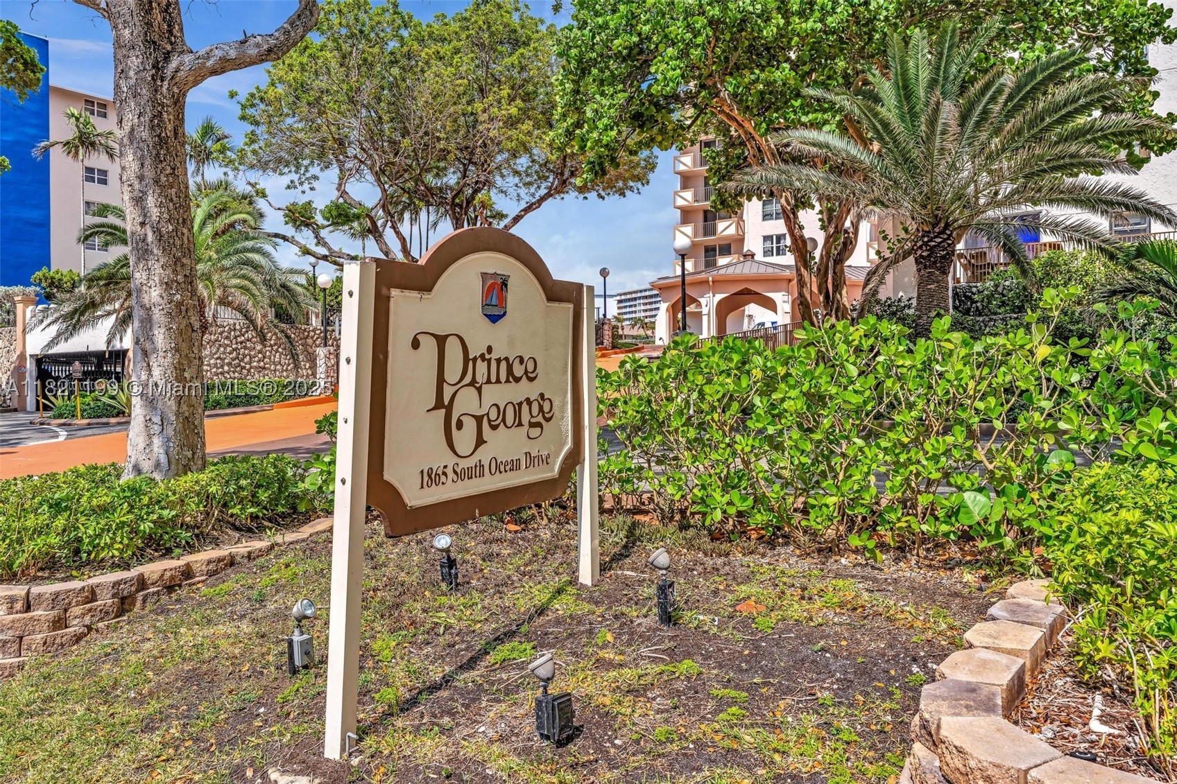 1865 S Ocean Dr 5J — photo