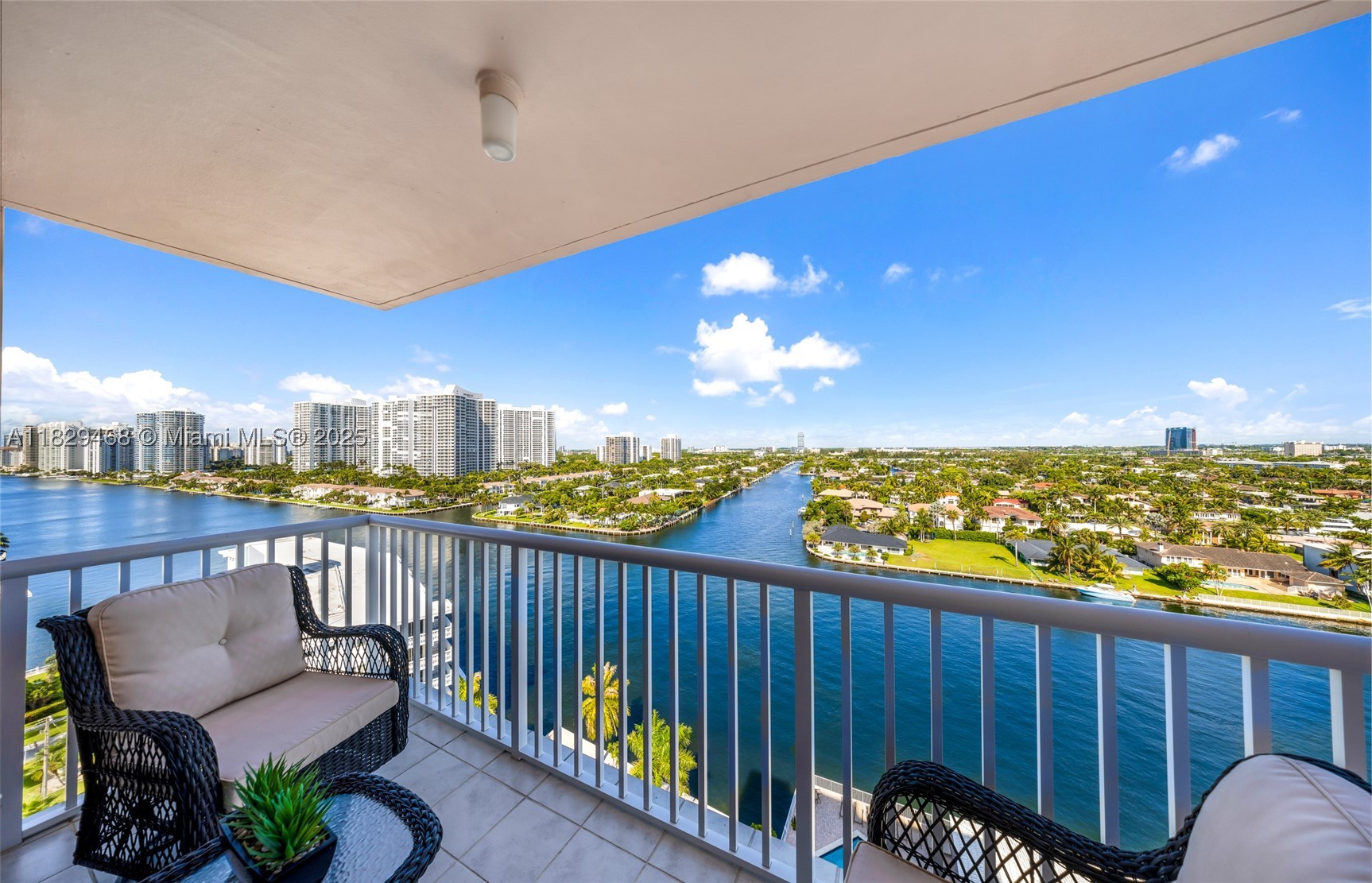 3161 S Ocean Dr 1510 — photo
