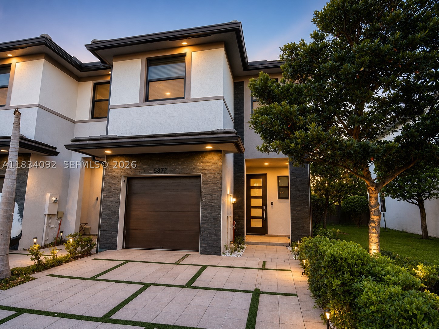 15842 NW 91 CT 15842 — photo