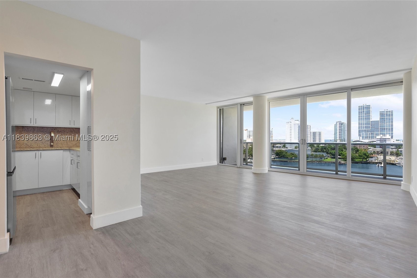 900 Bay Dr 718+Dock Slip Available — photo