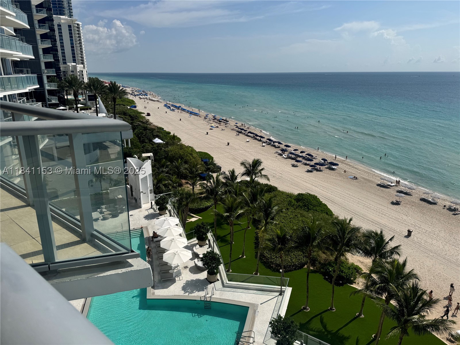 17001 Collins Ave 1002 — photo