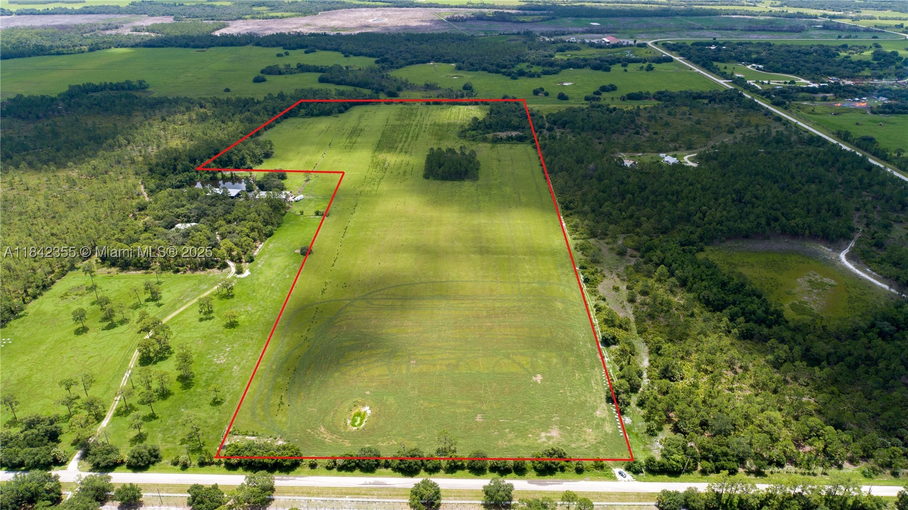1432 Silver Lake Road, Other, FL 33935