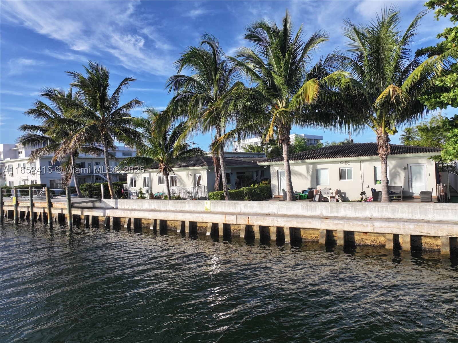 2200 Bay Dr 3 — photo