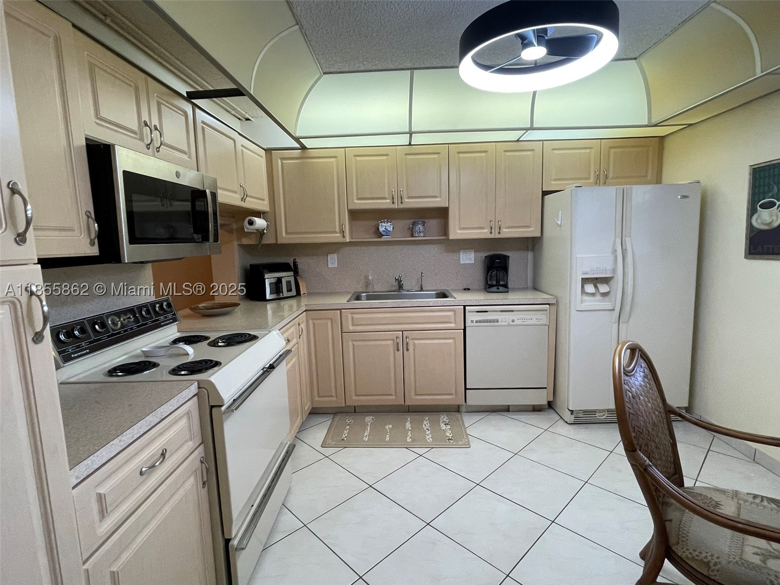 4975 E Sabal Palm Blvd 208 — photo