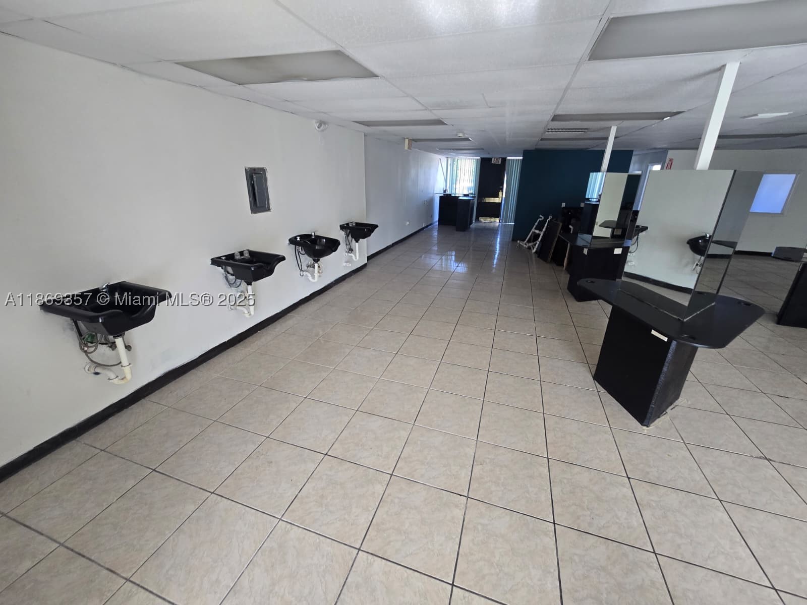 2501 N State Road 7 215 — photo