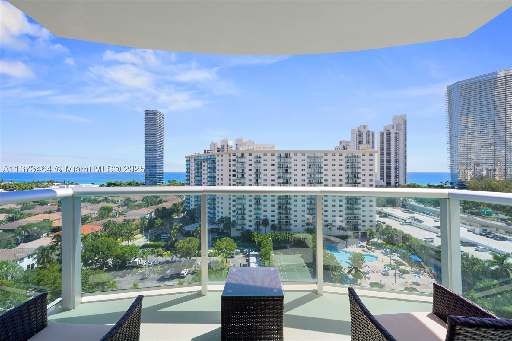 19380 Collins Ave 1414 — photo