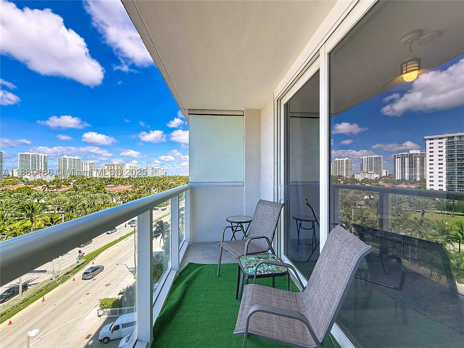 19201 Collins Ave 636 — photo