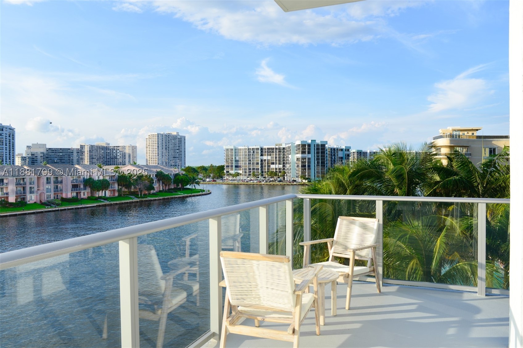 4010 S Ocean Dr R302 — photo