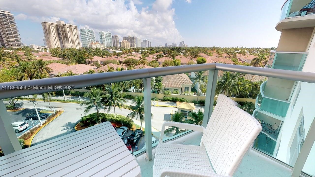 19370 Collins Ave 620 — photo