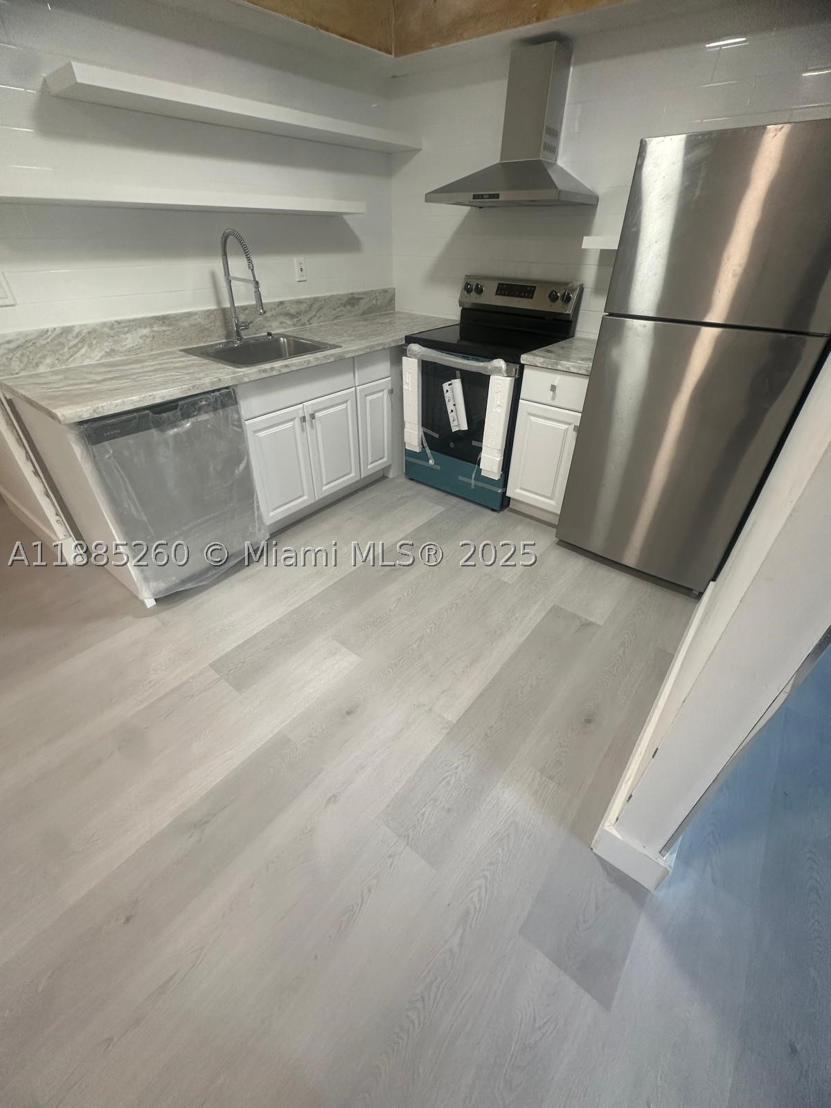 1120 102nd St 15 — photo