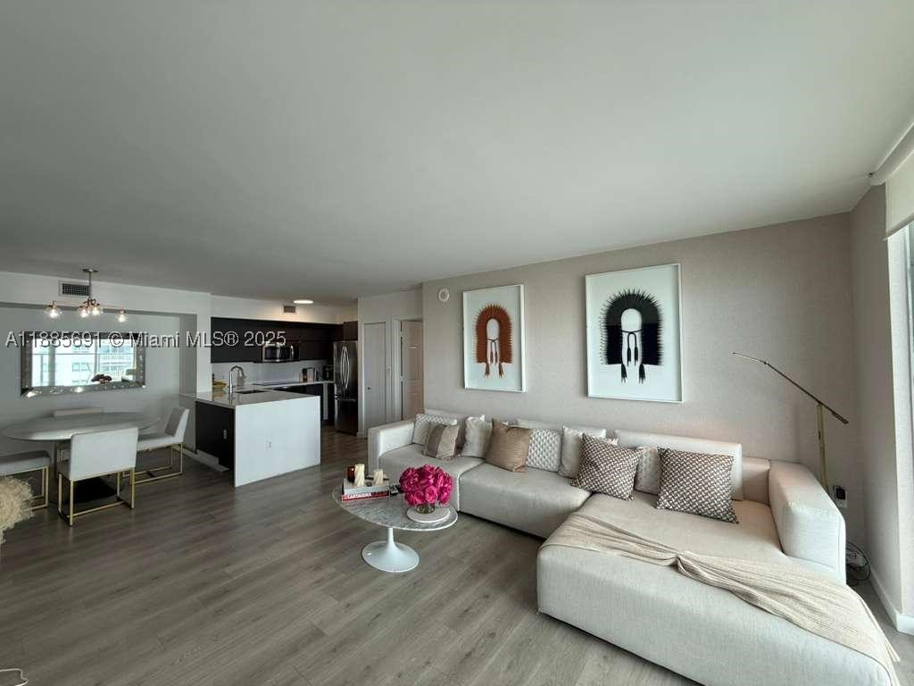 1155 Brickell Bay Dr 1408 — photo