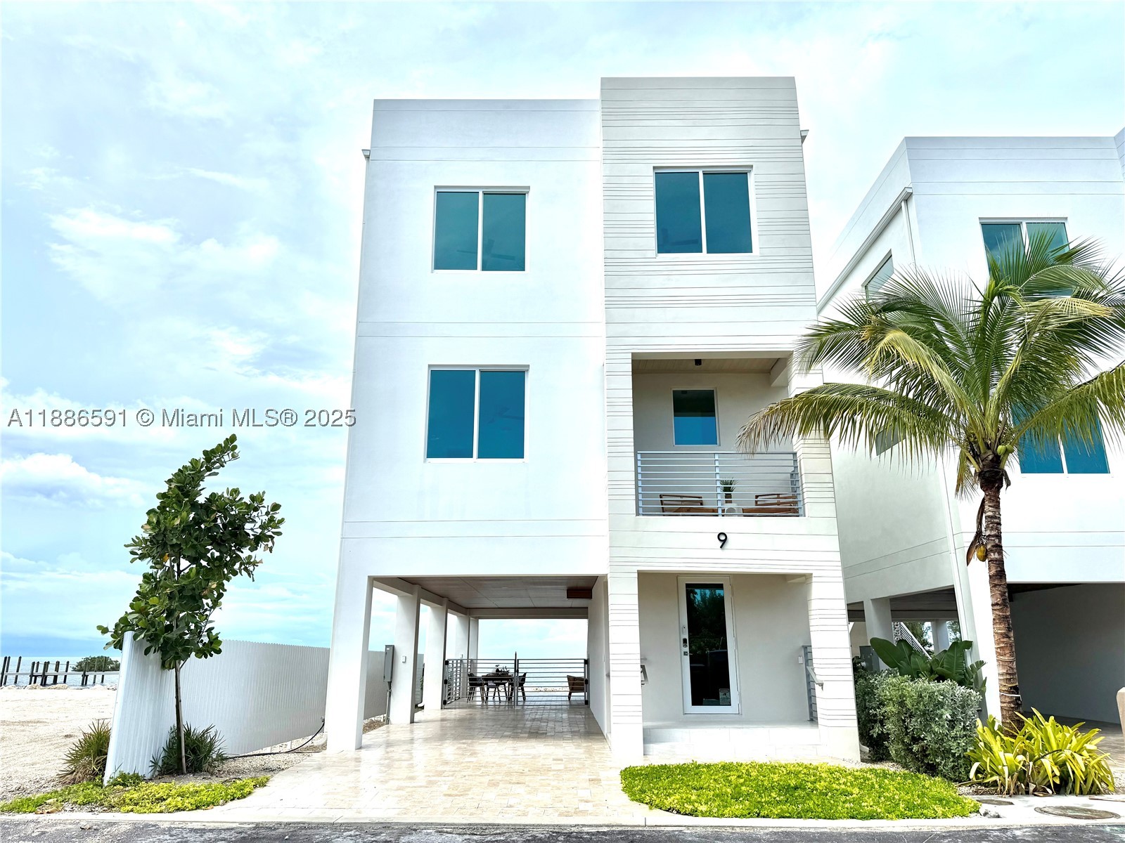 990 41st Gulf Street 9 — photo