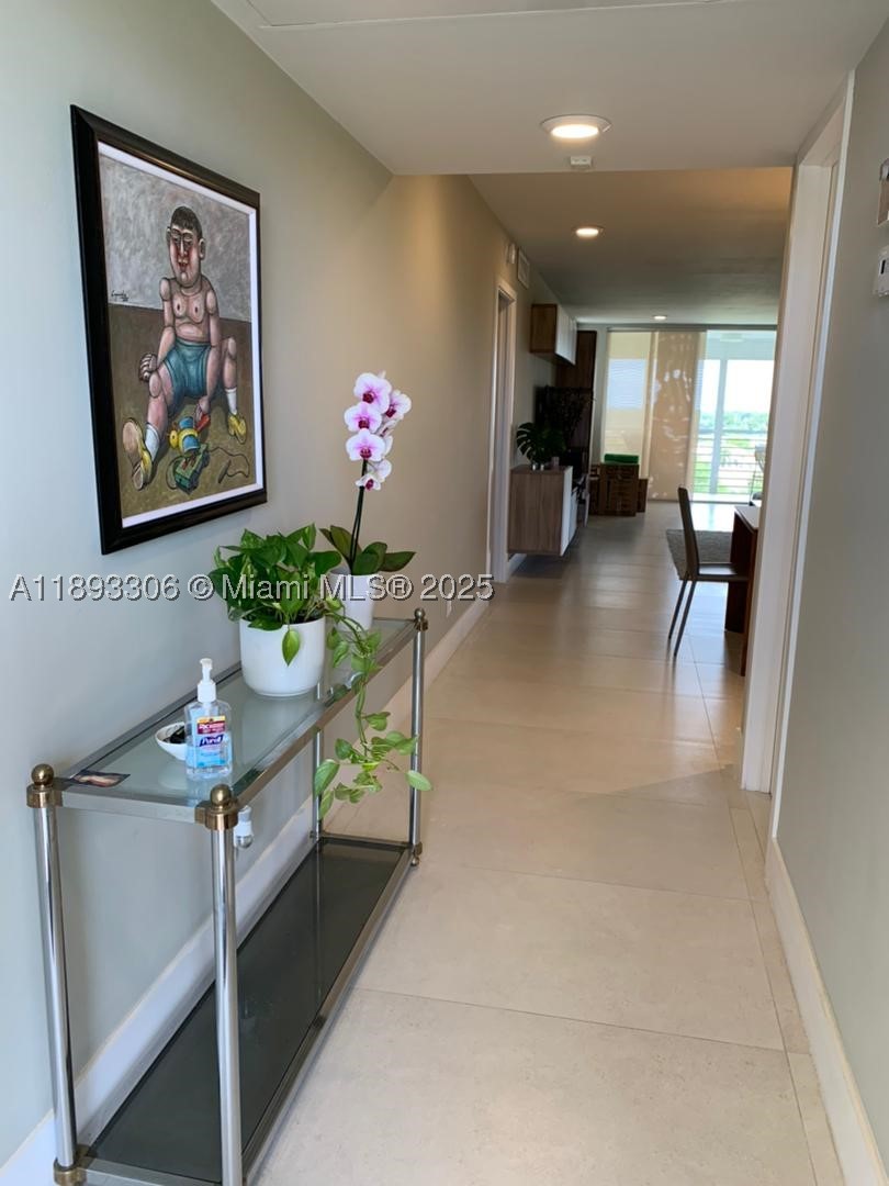 3507 Oaks Way 802 — photo
