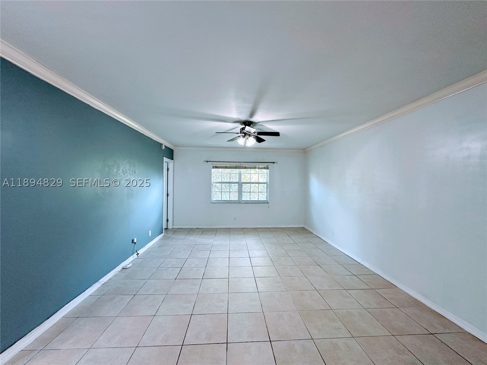 2424 SE 17th St B307 — photo