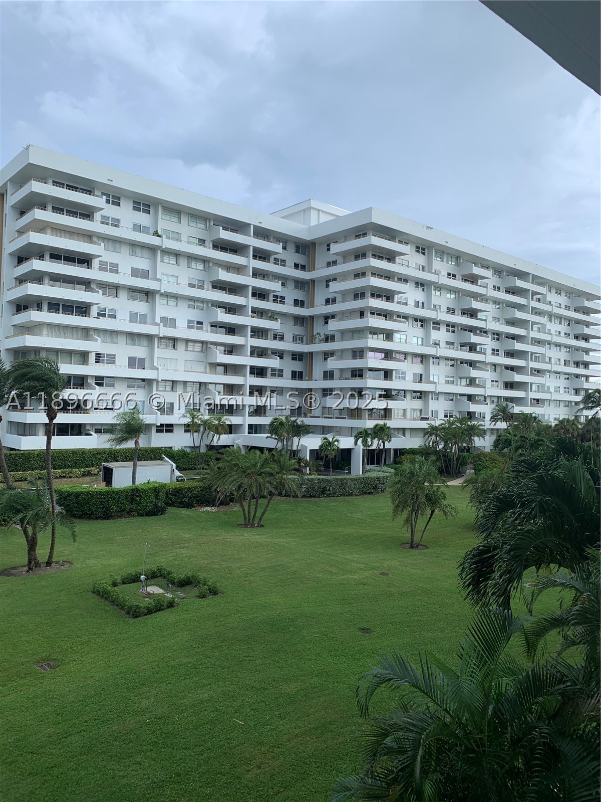 177 Ocean Lane Dr 208 — photo